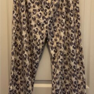 Comfy lounge pants purple with leopard print made with polyester fabric